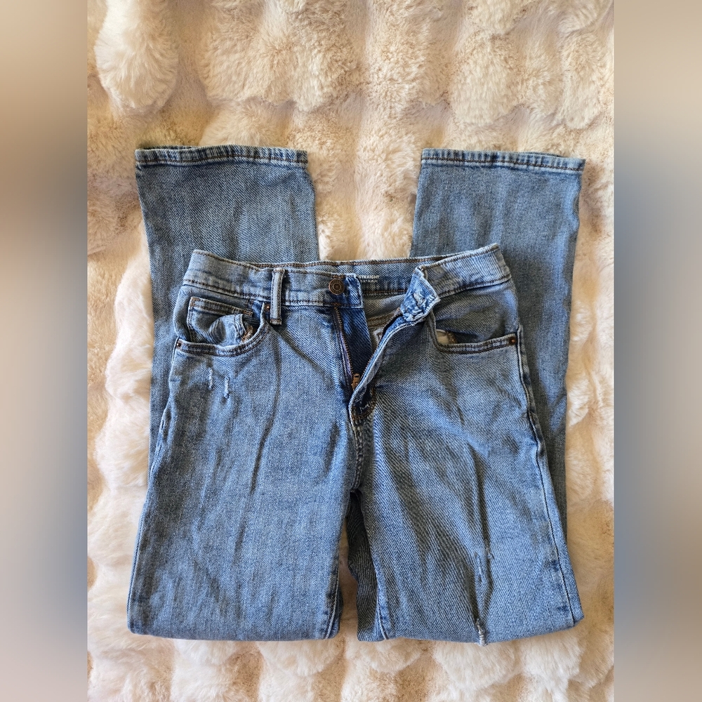 ⏰️ Old Navy Built in flex Straight leg jeans